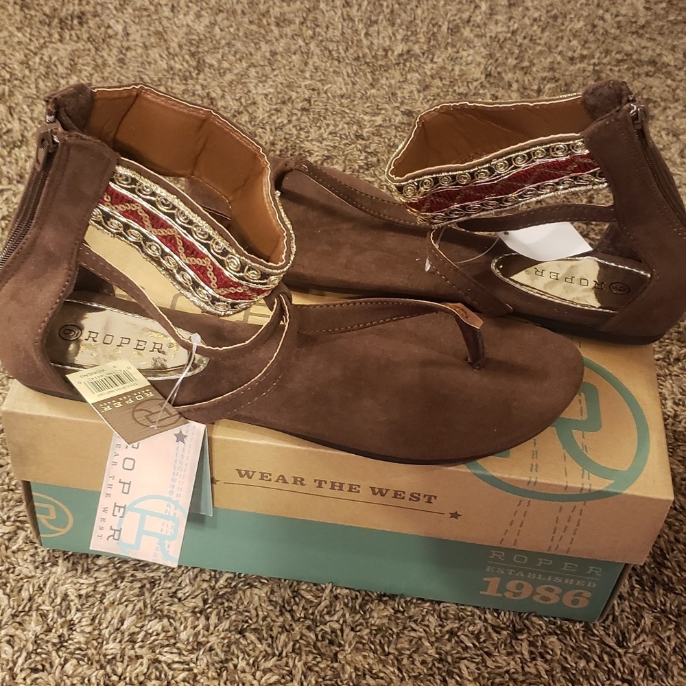 Women Gladiator flat sandals